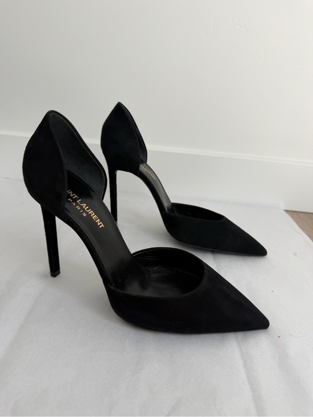 Saint Laurent Paris Black Suede D’Orsay Pointed-Toe Pumps Size 38
